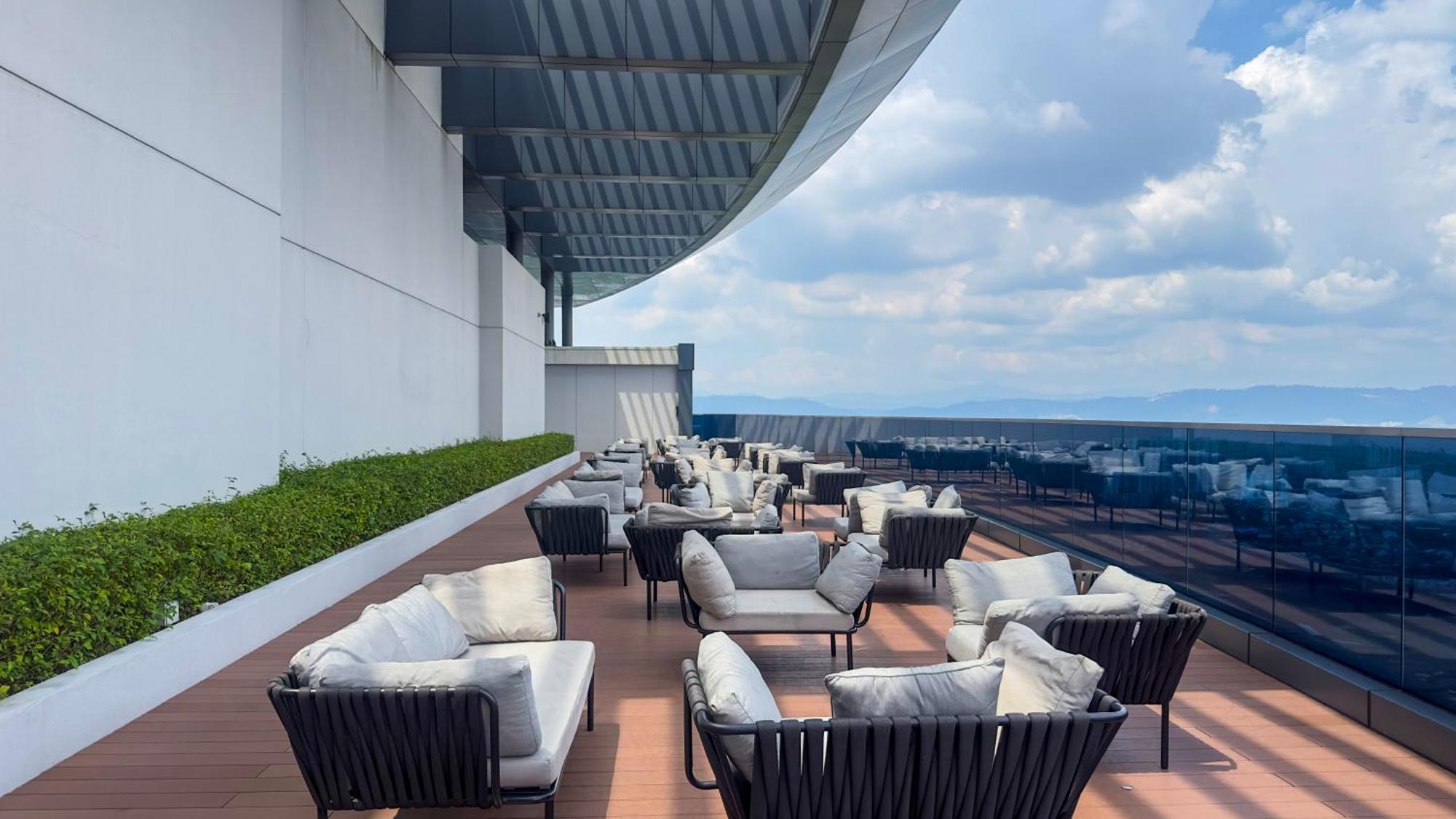 Moonway Suites At Eaton Klcc Kuala Lumpur Exterior foto